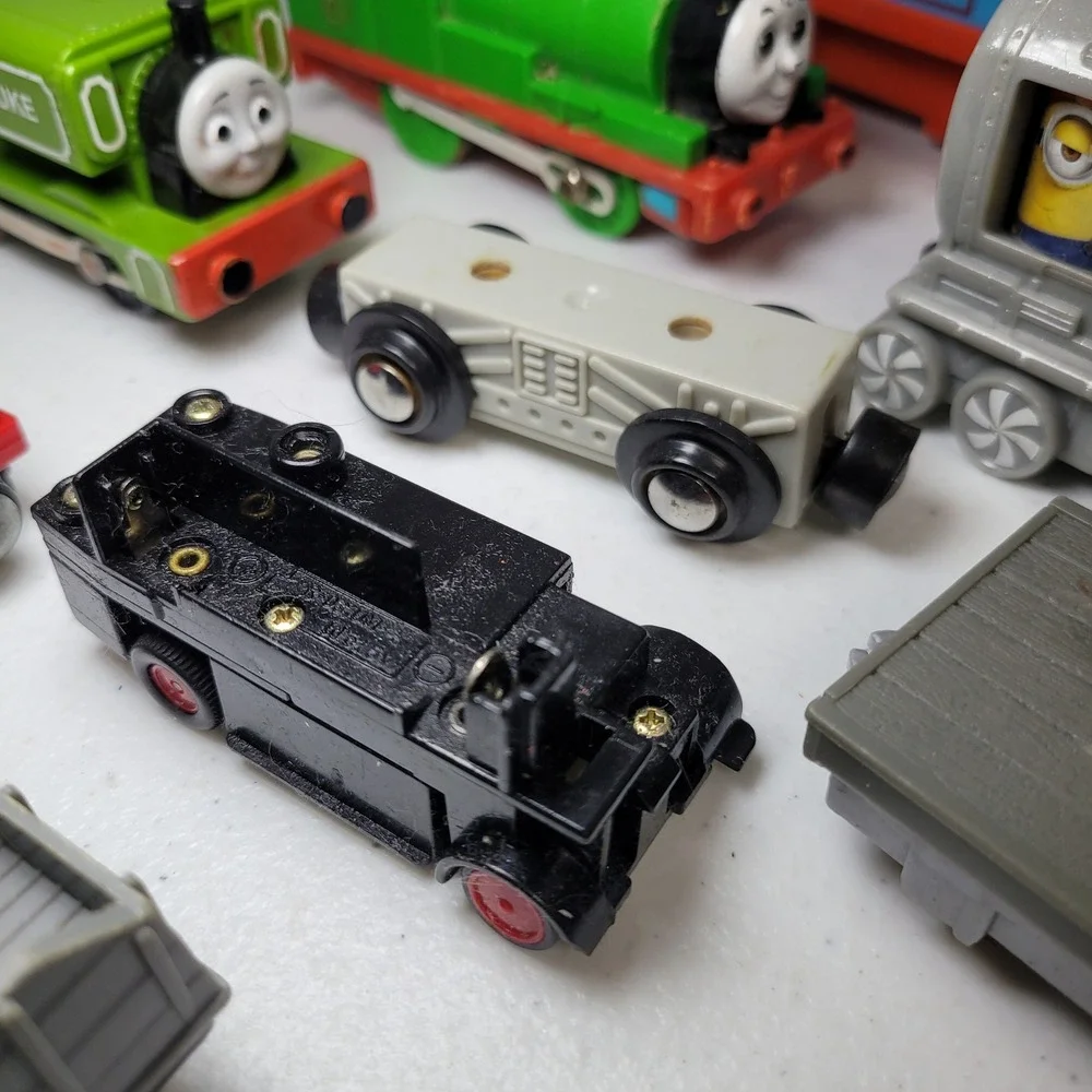 Thomas & Friends Mixed Toy Train Lot Tomy Mattel‎ Wooden Railway TrackMaster